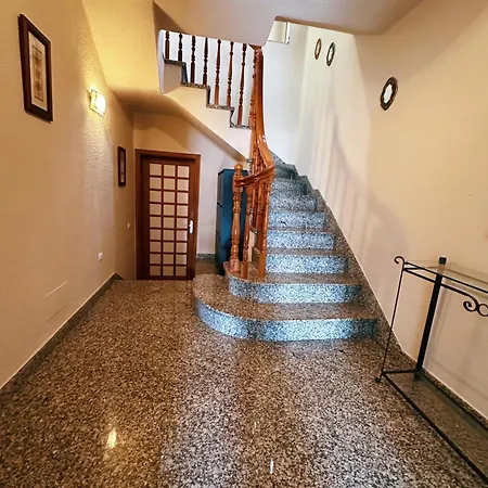 2 Bedrooms With Amazing View And Private Jacuzzi 度假居