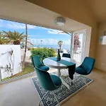 2 Bedrooms With Amazing View And Private Jacuzzi Nyaraló