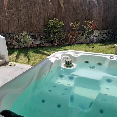 2 Bedrooms With Amazing View And Private Jacuzzi