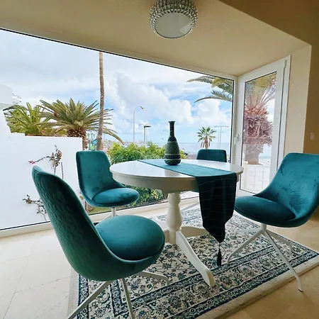 2 Bedrooms With Amazing View And Private Jacuzzi 펜션